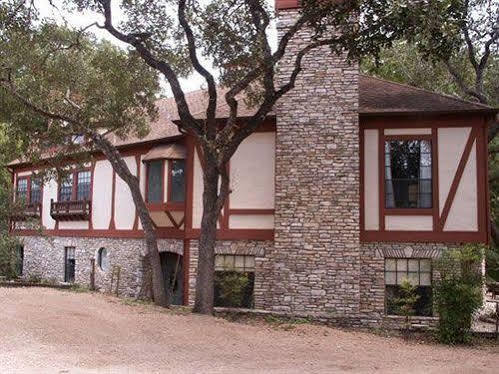 Creekhaven Inn & Spa Wimberley Extérieur photo